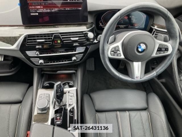 Bmw 5 SERIES 2021-03 7810360-2