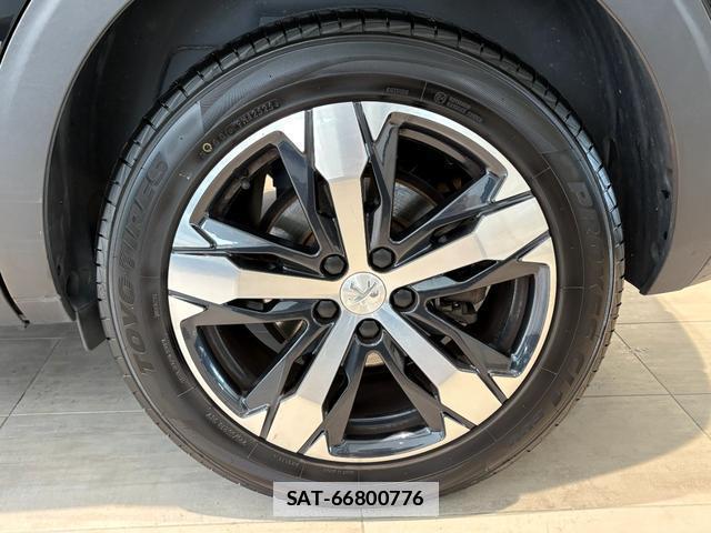 Peugeot 5008 2022-07 7806614-11