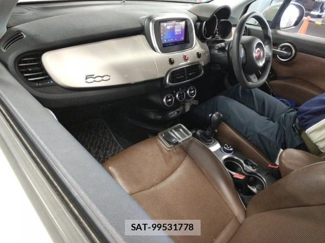 Fiat 500X 2016-03 7810995-2