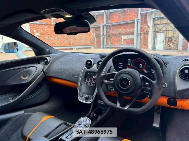 McLaren 570S 2016-11 7793786-12