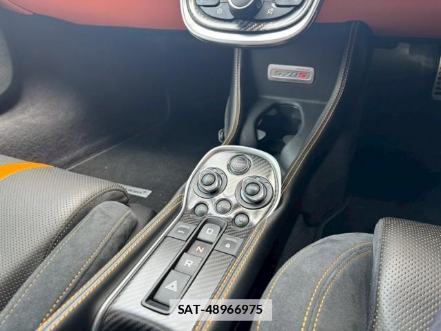 McLaren 570S 2016-11 7793786-17
