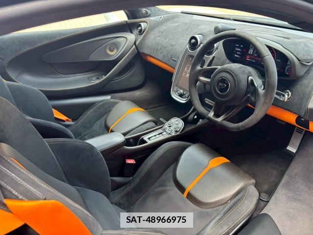 McLaren 570S 2016-11 7793786-7