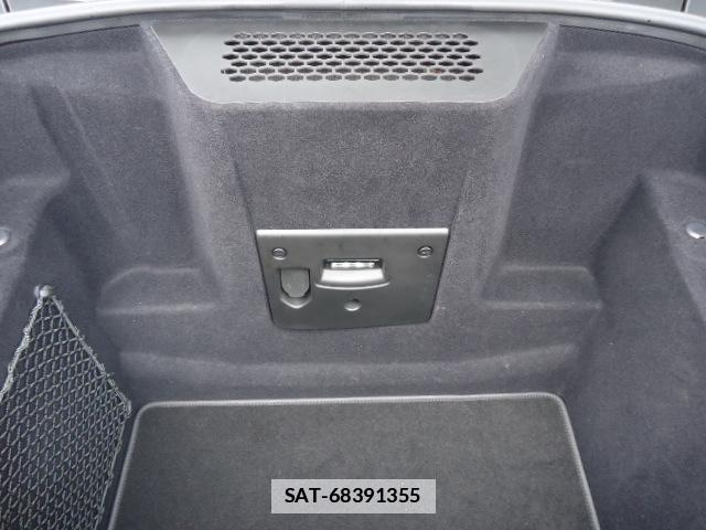 McLaren 570S 2019-05 7804622-18