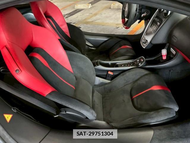 McLaren 570S 2017-09 7805806-3