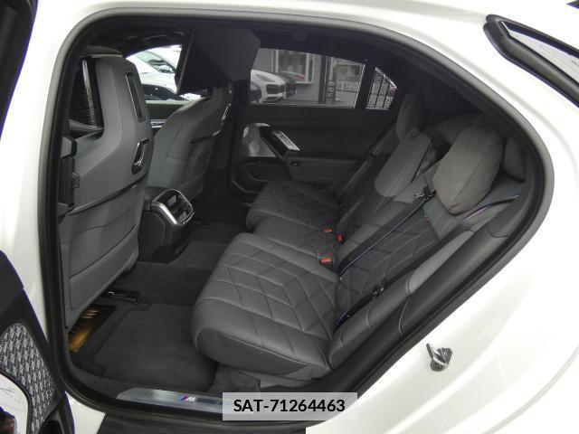 Bmw 7 SERIES 2022-12 7798482-17