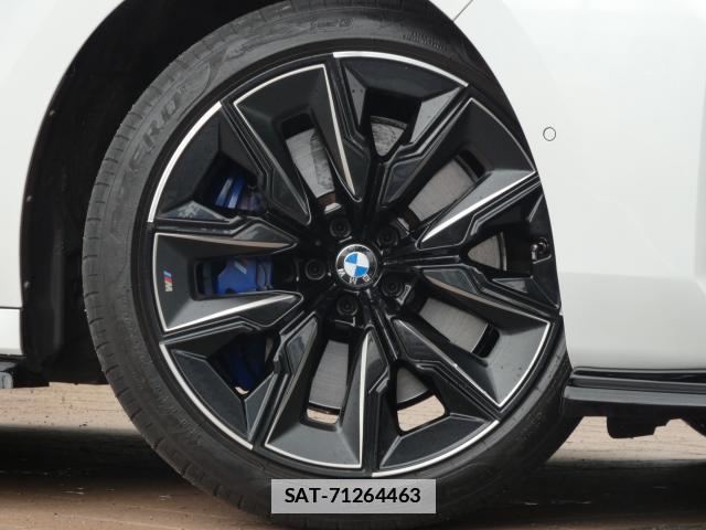 Bmw 7 SERIES 2022-12 7798482-5