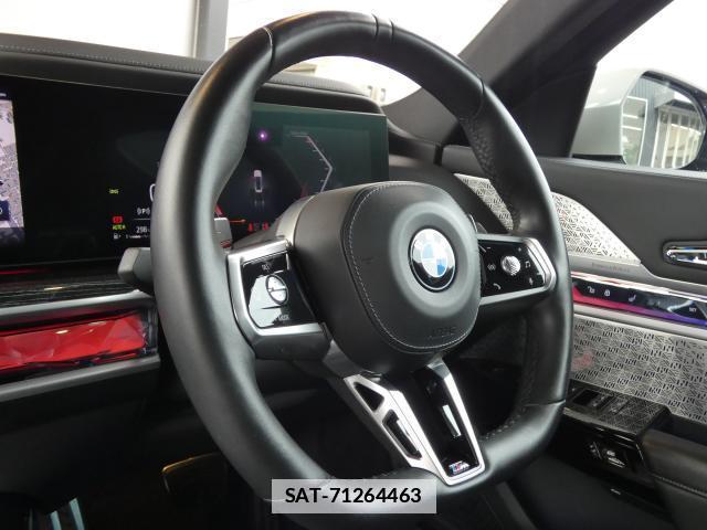 Bmw 7 SERIES 2022-12 7798482-8