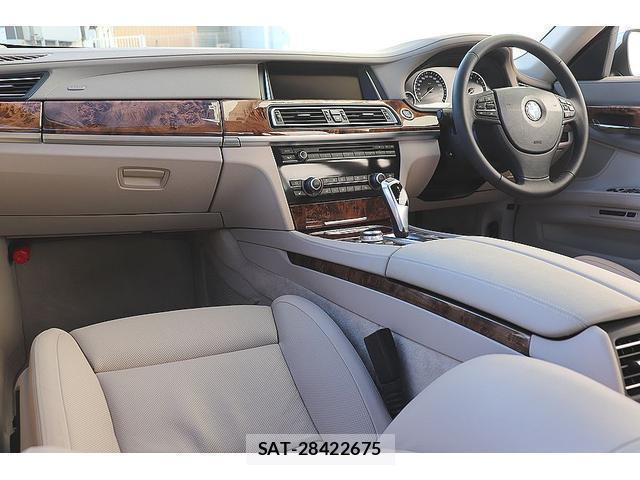 Bmw 7 SERIES 2012-12 7803321-13