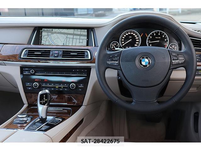 Bmw 7 SERIES 2012-12 7803321-19