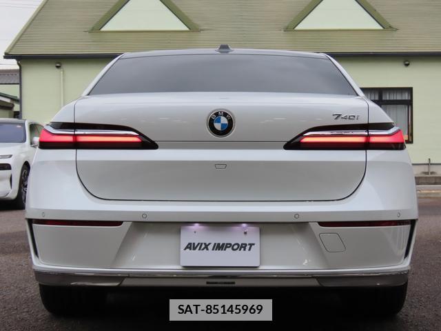 Bmw 7 SERIES 2023-04 7806198-3
