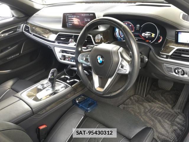 Bmw 7 SERIES 2017-04 7810485-2
