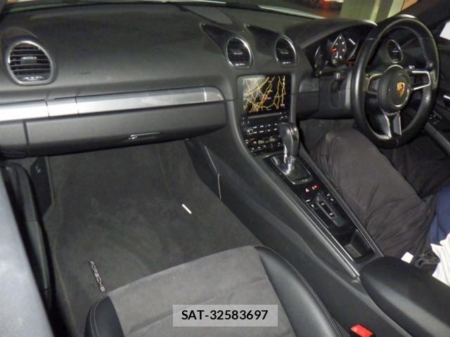 Porsche 718 Boxster 2016-08 7810961-2