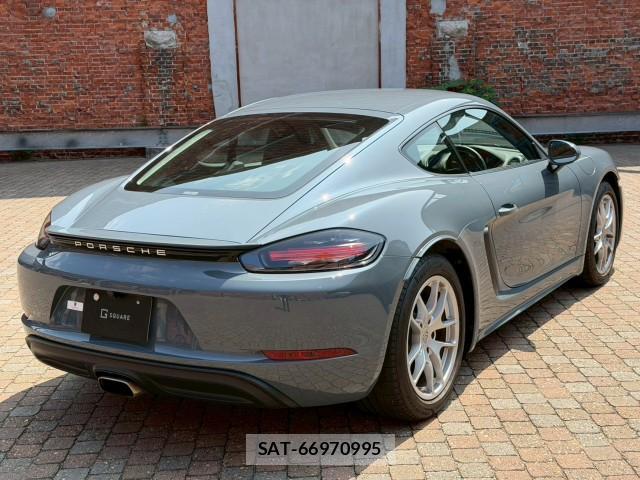 Porsche 718 Cayman 2017-02 7793789-14