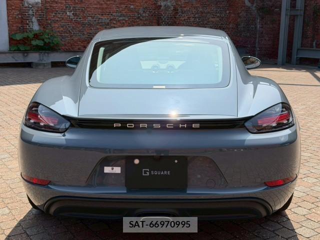 Porsche 718 Cayman 2017-02 7793789-18