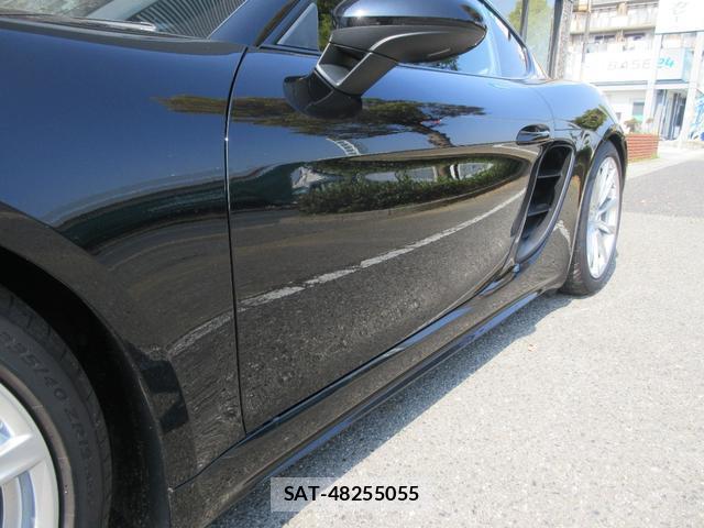 Porsche 718 Cayman 2018-03 7804354-17