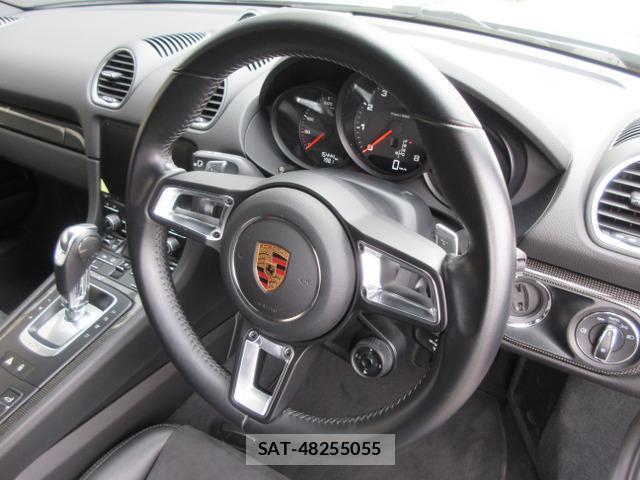 Porsche 718 Cayman 2018-03 7804354-5