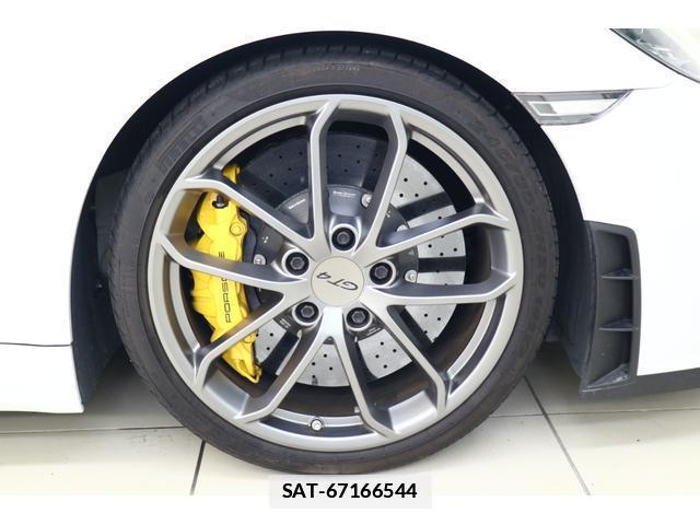 Porsche 718 Cayman 2020-04 7809309-10