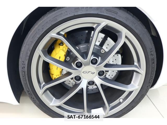 Porsche 718 Cayman 2020-04 7809309-13