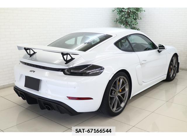 Porsche 718 Cayman 2020-04 7809309-2