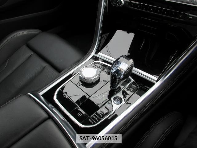 Bmw 8 SERIES 2021-12 7799674-15