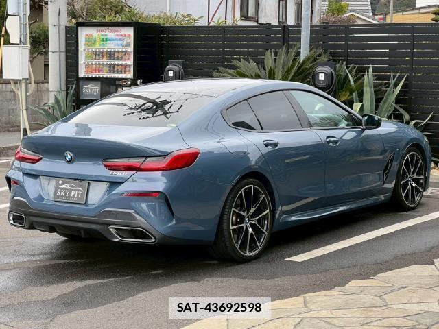 Bmw 8 SERIES 2020-01 7803284-1