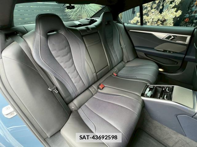 Bmw 8 SERIES 2020-01 7803284-4