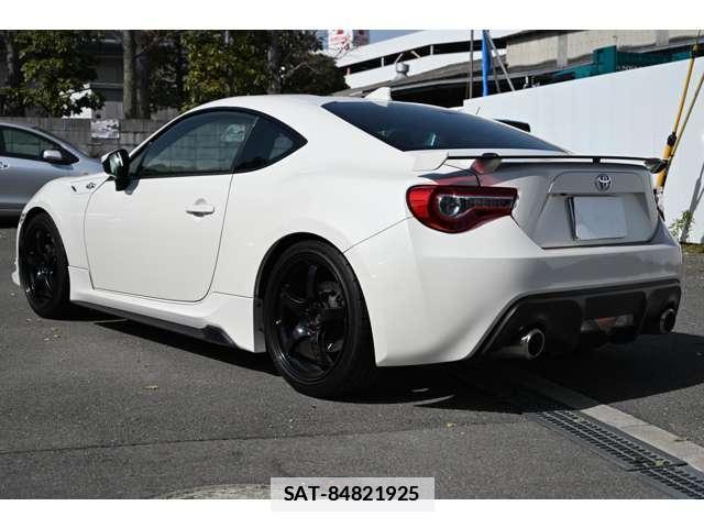 Toyota 86 2015-06 7796587-4