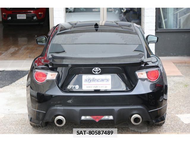 Toyota 86 2013-07 7797754-16