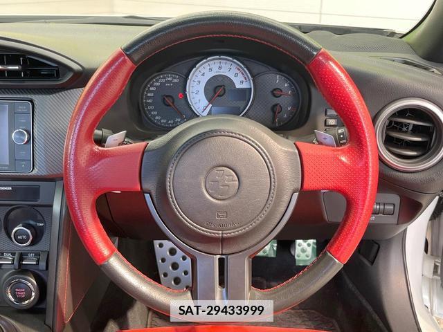 Toyota 86 2013-11 7799448-10