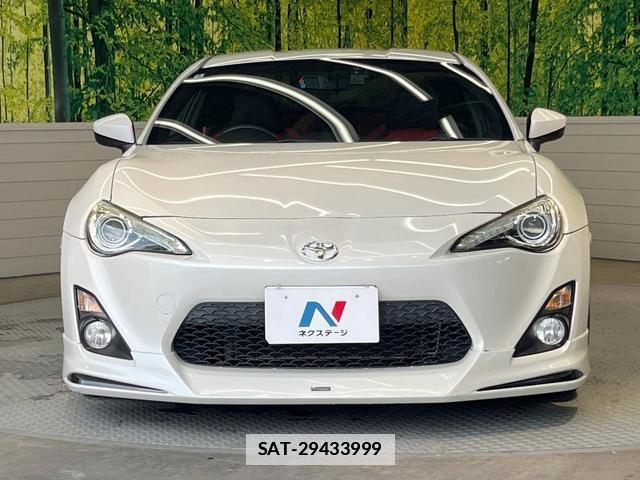 Toyota 86 2013-11 7799448-13