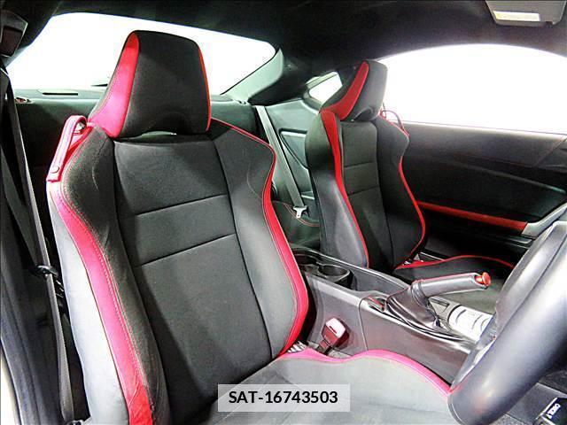 Toyota 86 2019-02 7802835-11