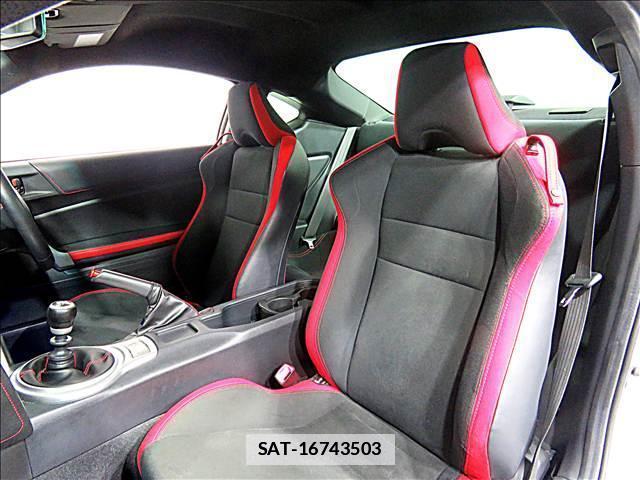 Toyota 86 2019-02 7802835-13