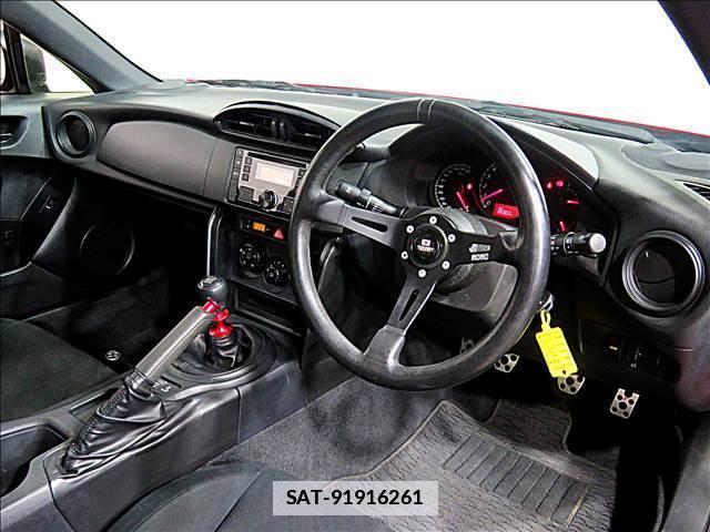 Toyota 86 2019-04 7802839-10