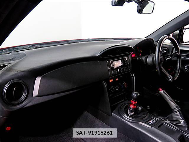Toyota 86 2019-04 7802839-12