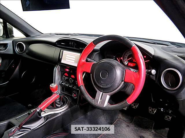 Toyota 86 2012-06 7802843-10