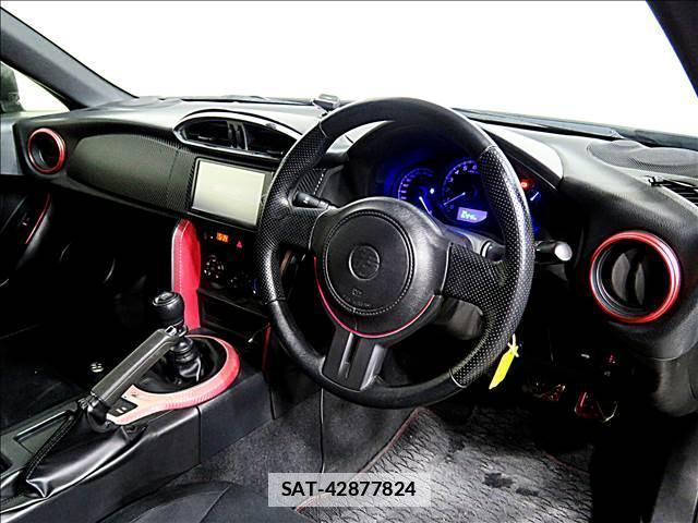 Toyota 86 2014-03 7802846-2