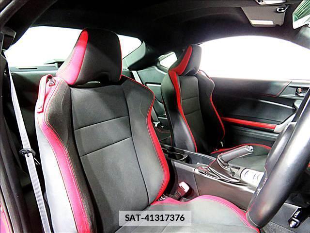 Toyota 86 2016-12 7802860-11