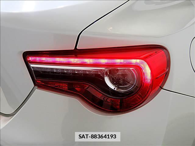 Toyota 86 2017-06 7802863-9