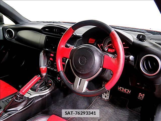 Toyota 86 2013-03 7802882-10