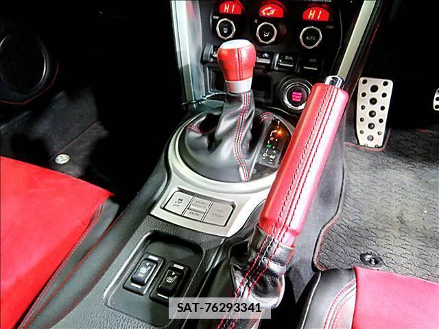 Toyota 86 2013-03 7802882-16