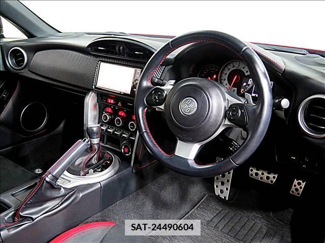 Toyota 86 2017-05 7802884-10