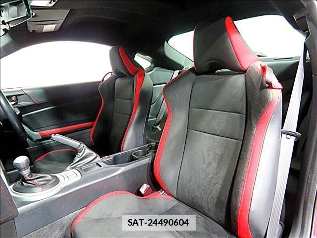 Toyota 86 2017-05 7802884-13