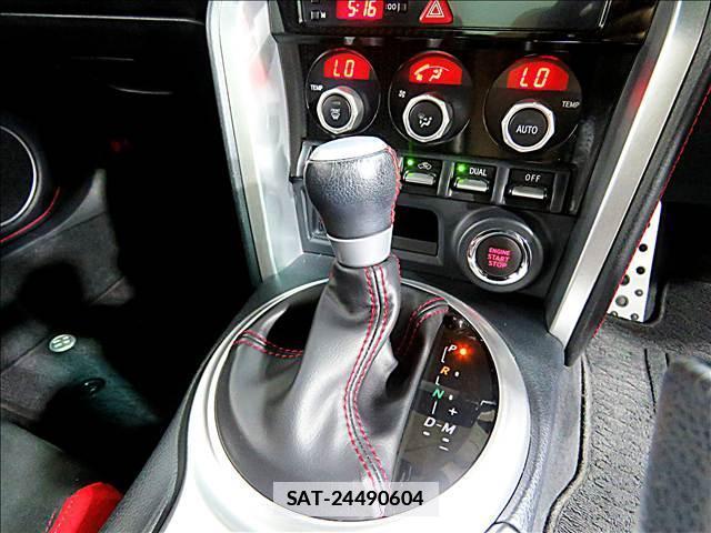 Toyota 86 2017-05 7802884-17