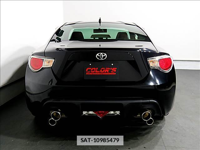 Toyota 86 2012-08 7802885-15