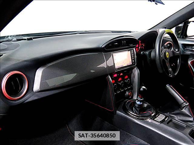 Toyota 86 2012-06 7802887-12