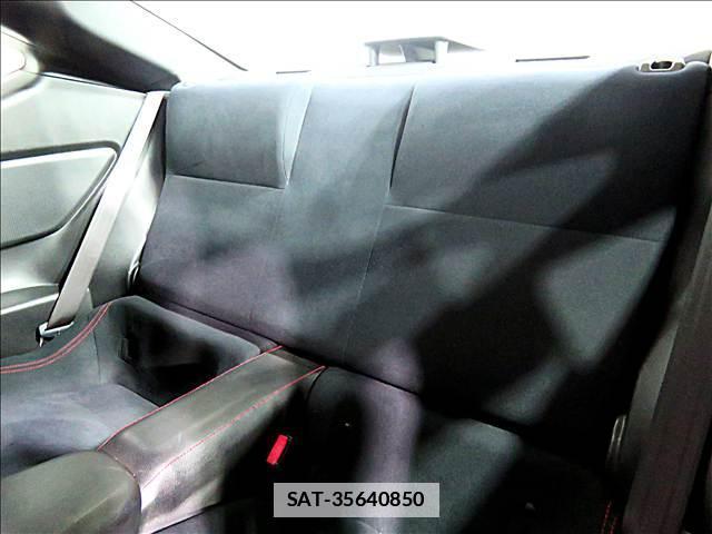 Toyota 86 2012-06 7802887-14