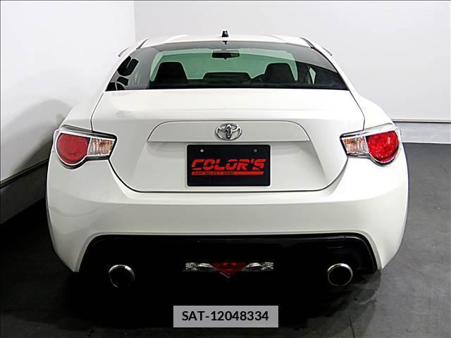 Toyota 86 2012-10 7802889-16