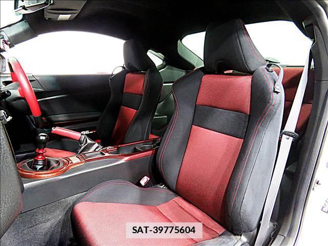 Toyota 86 2014-07 7802896-6