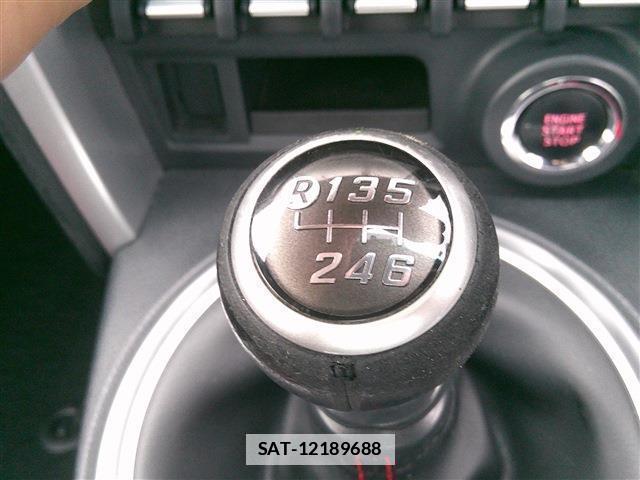 Toyota 86 2018-04 7802945-16