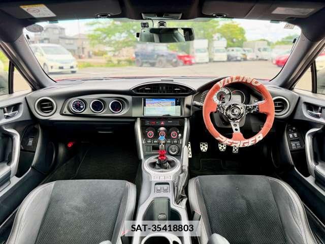 Toyota 86 2017-03 7803438-7
